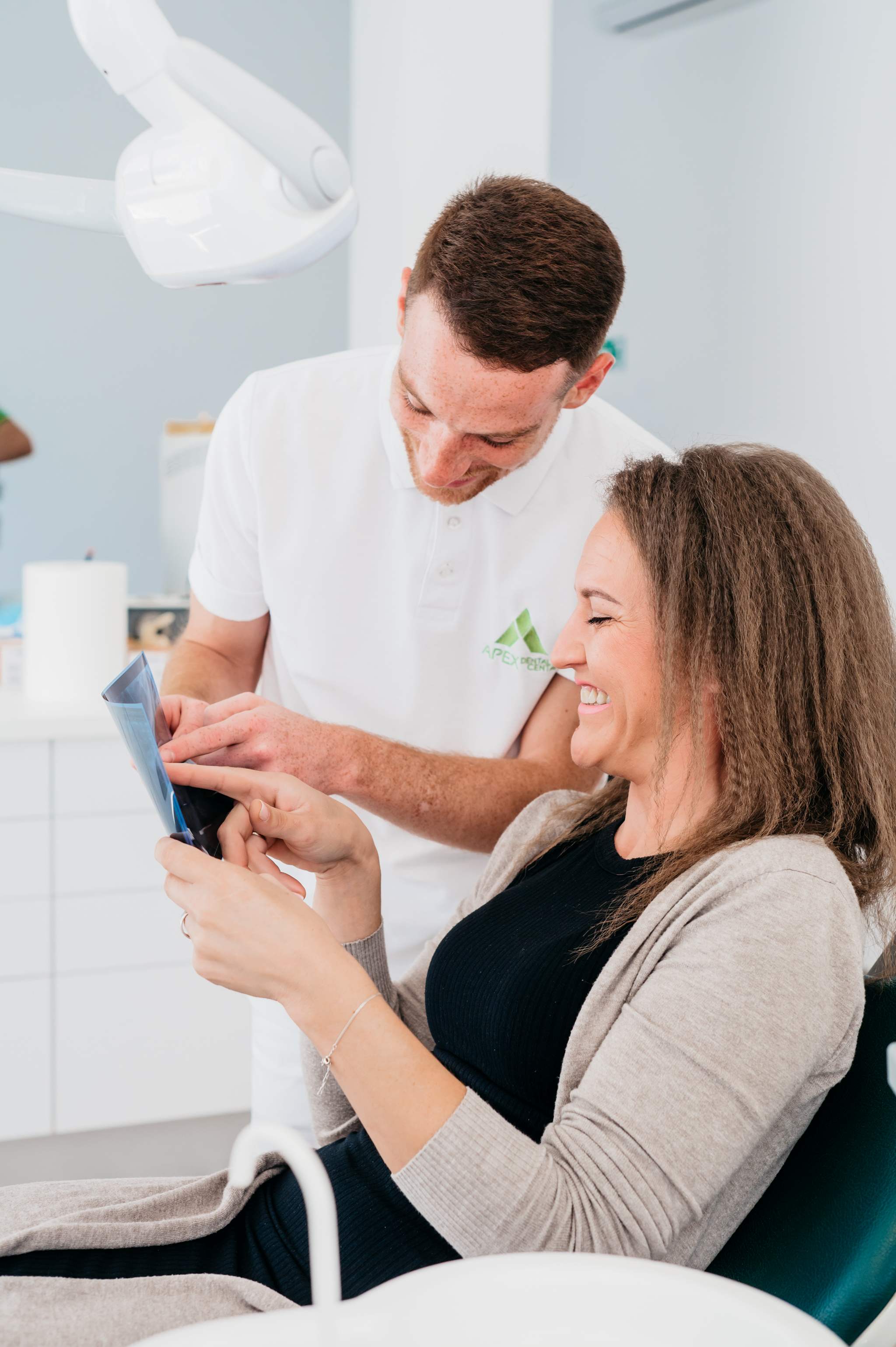 slika žene sa osmijehom